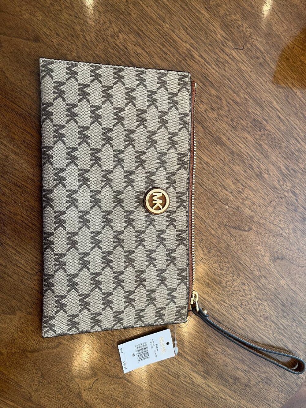 Michael Kors Fulton Large Zip Clutch Wristlet - Brand New with with Tags